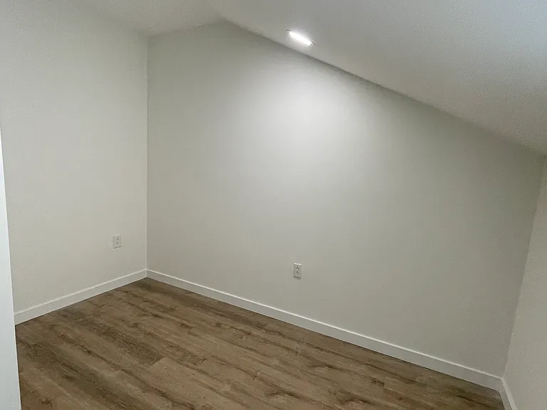 177 Maiden St — Photo 9