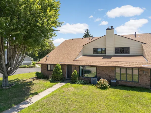 8296 144th St W, Apple Valley, MN 55124