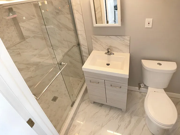 1402 Carroll St #2 — Photo 23