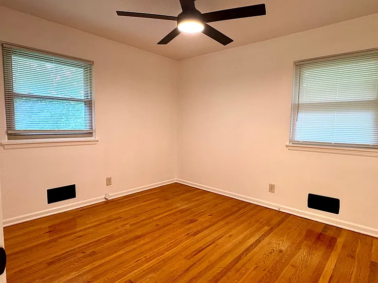 6617 Garnett Dr — Photo 14