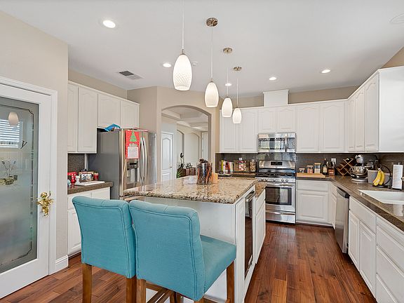 5th image of 2081 Cobble Hills Ct
