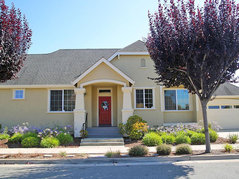 1st image of 447 Vivienne Dr