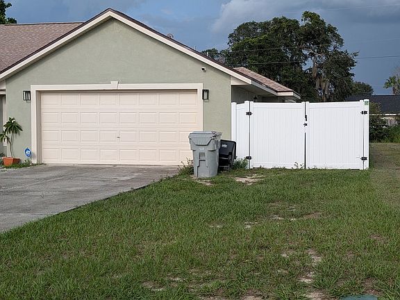 3rd image of 15735 SW 19th Ter