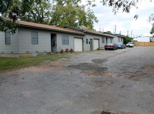 19 S Mathews St, Bellville, TX 77418