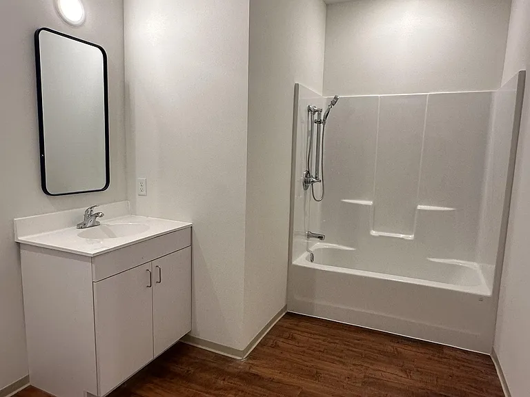 307 N 3rd St #301 — Photo 6
