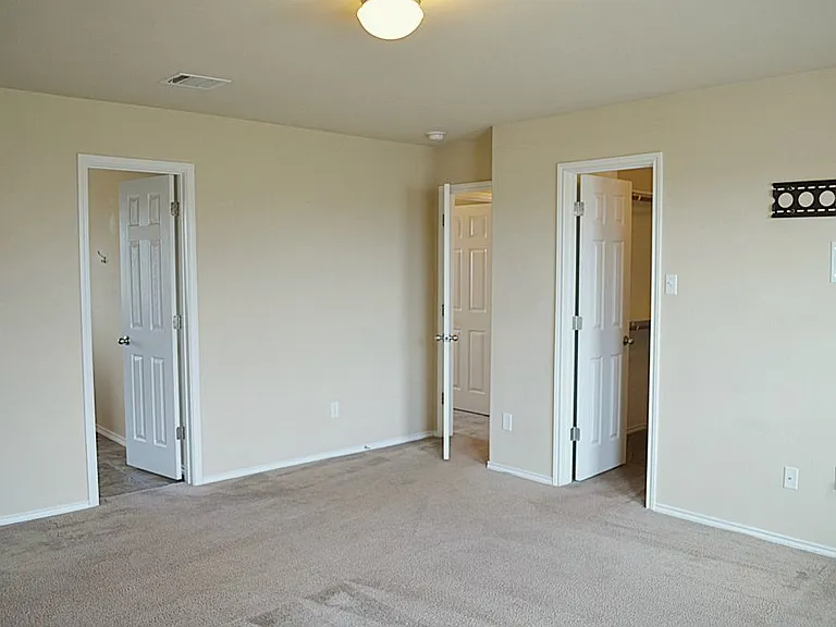 3610 Loma Gaile Ln — Photo 22