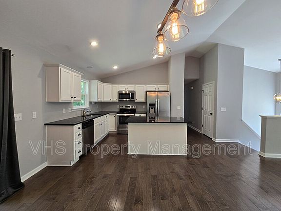 5th image of 12905 Bivouac Ct