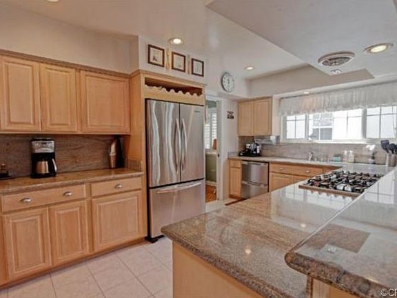 4th image of 1801 Lynngrove Dr