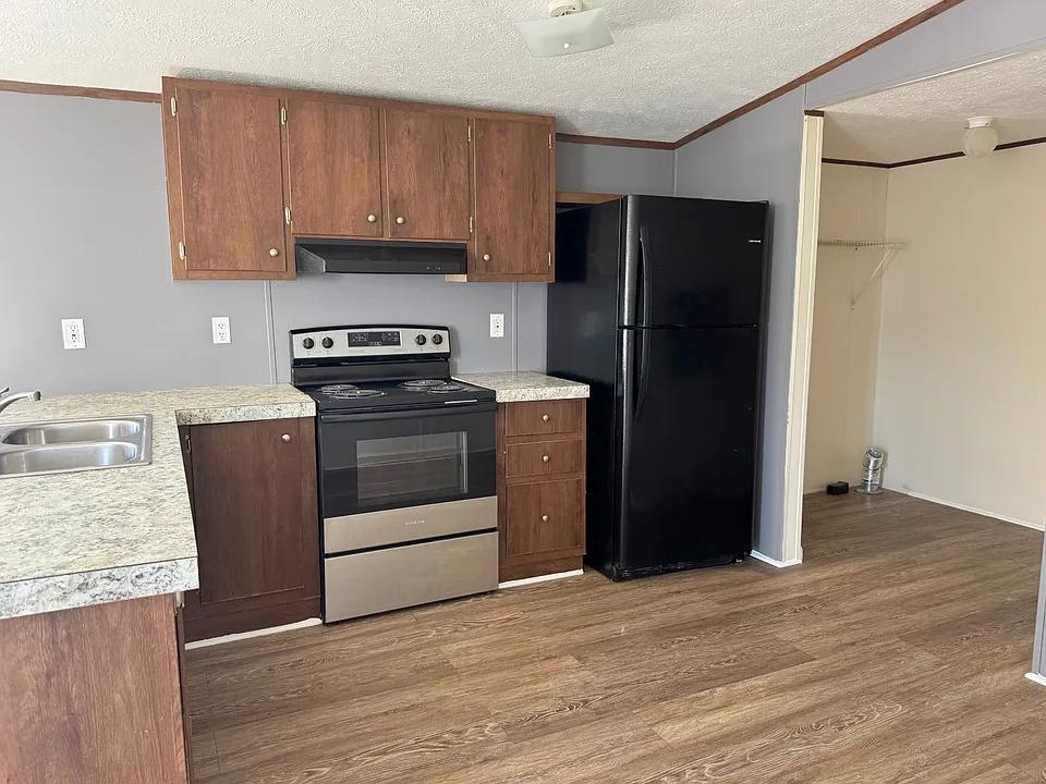 580 Banjo Way