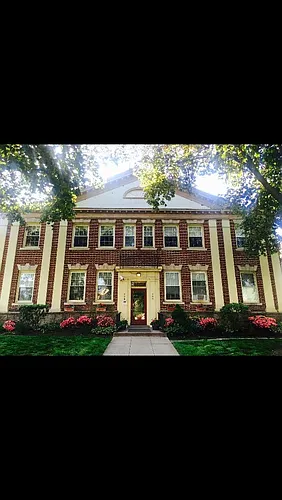 400 Whitney Ave Photo 1