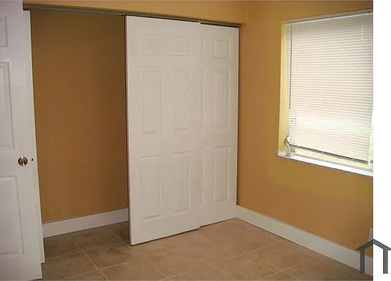 2 bed, 800 sqft, $2,100 — Photo 2