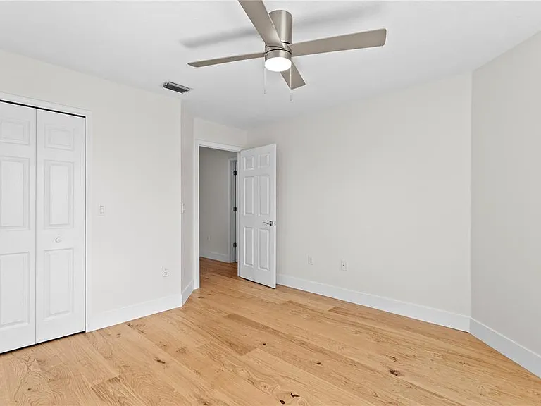 1119 Shipwatch Cir — Photo 45