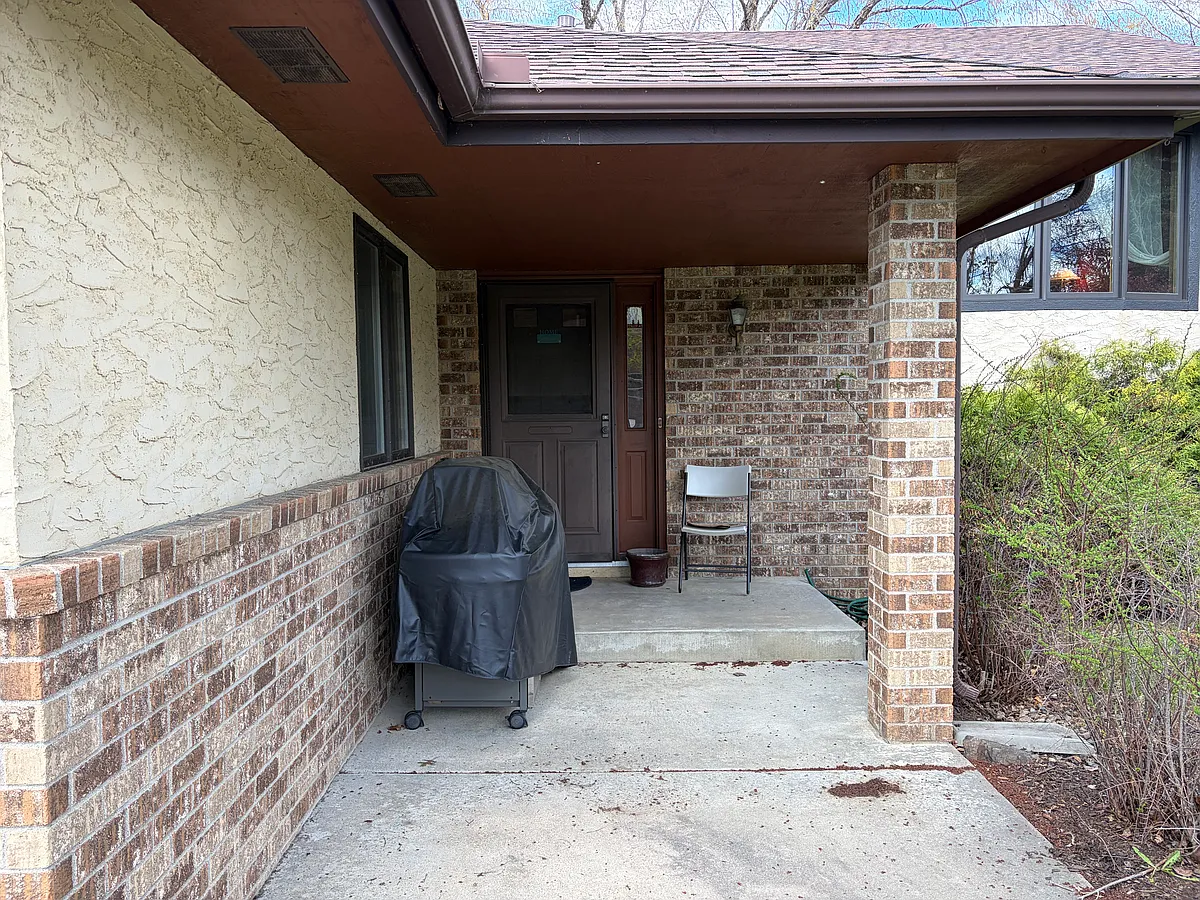 Building Photo - 17180 Mallard Ct