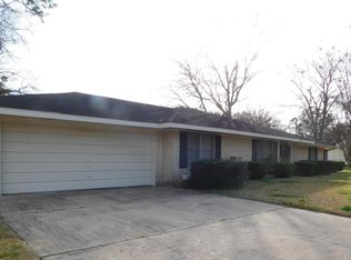 706 E Bellevue St, Opelousas, LA 70570