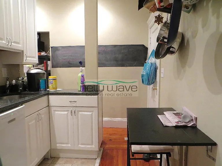 70 Burbank St #9 — Photo 6
