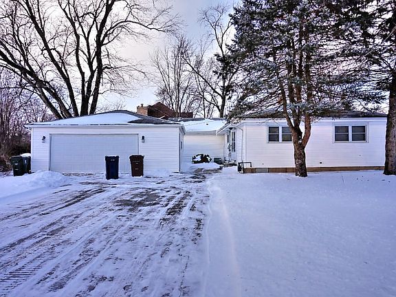 2nd image of 20348 Crawford Ave