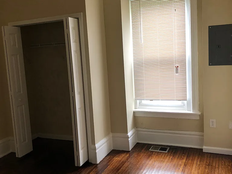 514 Emerald St #A — Photo 7