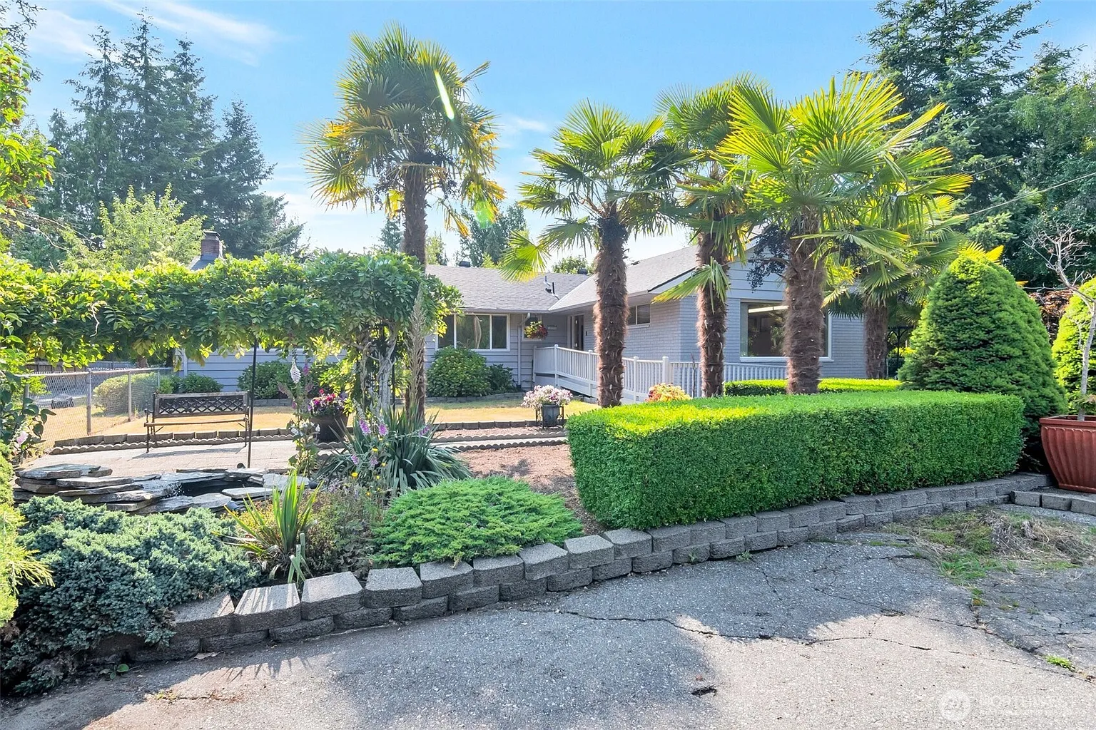 18999 80th Avenue W photo 1