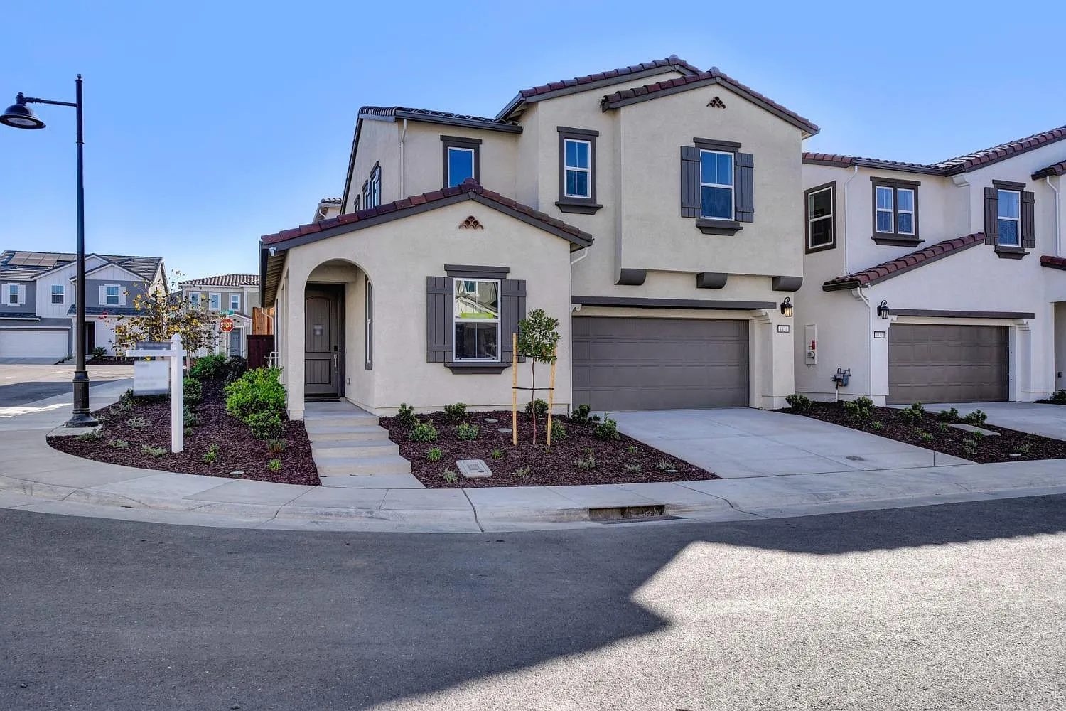 4463 Cash Dr photo 1
