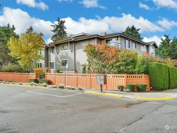 316 Walnut Street #201, Edmonds, WA 98020