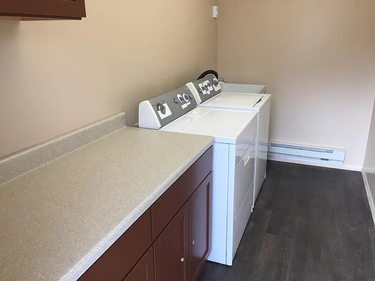 241 Perkins St #14 — Photo 10