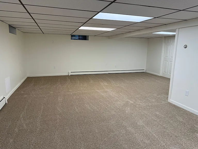 1035 Ridge Ave — Photo 46