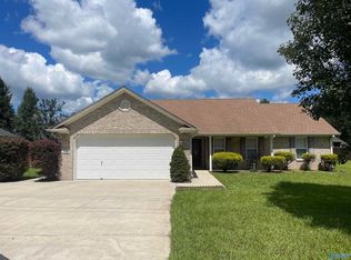 559 Wilson Mann Rd, Owens Cross Roads, AL 35763