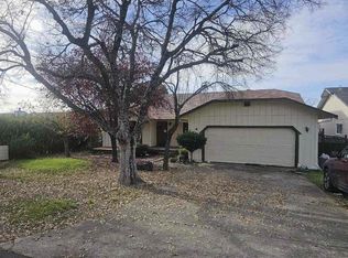 16909 Greenridge Rd, Hidden Valley Lake, CA 95467