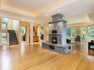 11465 E Baseline Rd, Hickory Corners, MI 49060