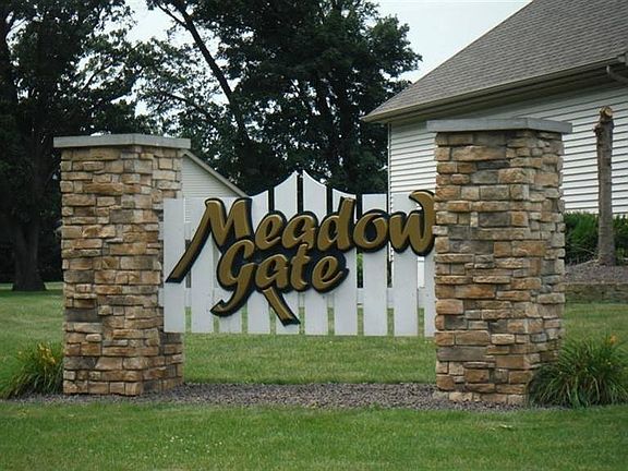 5th image of 118 E Goldfinch Dr