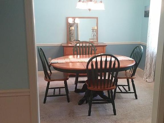 3rd image of 2746 Ravenwood Dr