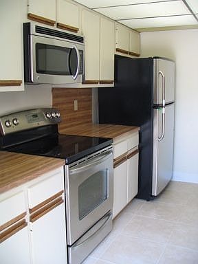 3rd image of 5277 Cypress Ct #719
