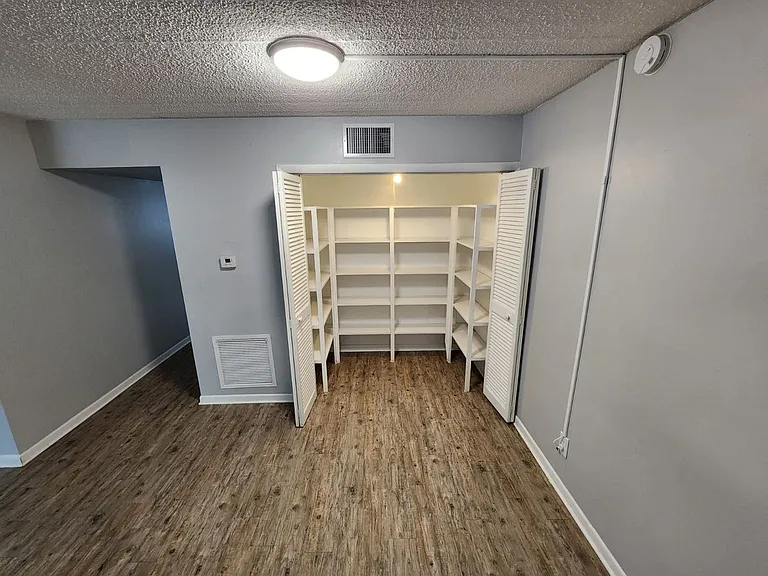 Belleair Palms — Photo 10