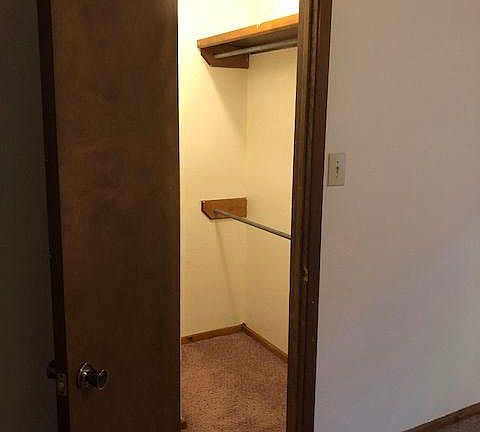 4th image of 900 Stanton Pl APT D