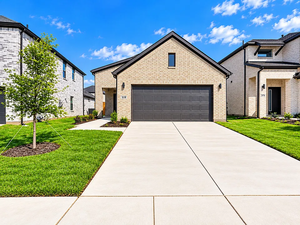 528 Green Gables Dr