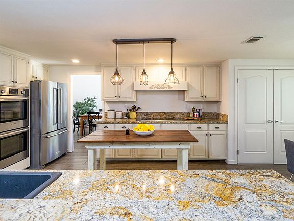 4th image of 4104 Milano Ct