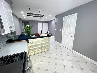 Rented by Amorelli Realty