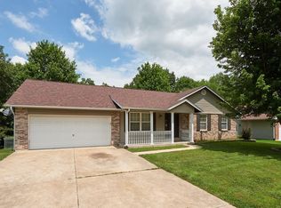 2423 Oak Forest Dr, Troy, MO 63379