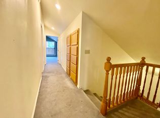 425 NE 70th Ave APT 1, Portland, OR 97213
