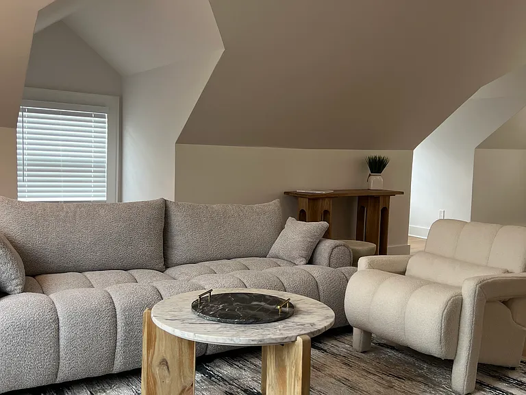 1642 Eddington Rd #3 — Photo 4