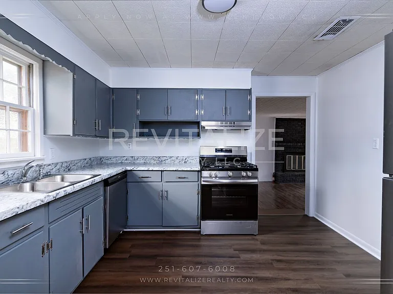 2121 Barron Pl — Photo 11