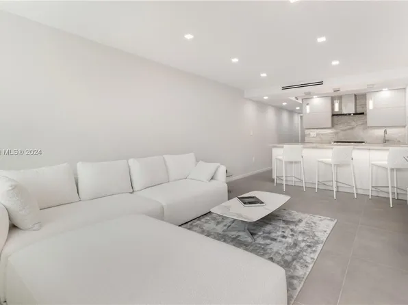 405 N Hibiscus Dr APT 203, Miami Beach, FL 33139