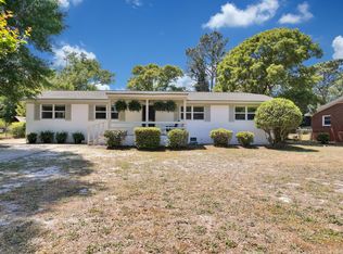 306 Green Meadows Dr, Wilmington, NC 28405