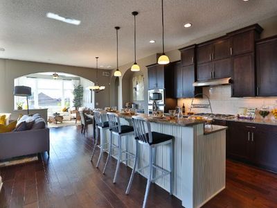 8719 Lake Riley Dr, Chanhassen, MN, 55317