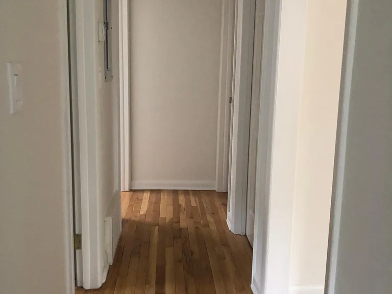 64 Perry Ave #2 — Photo 9
