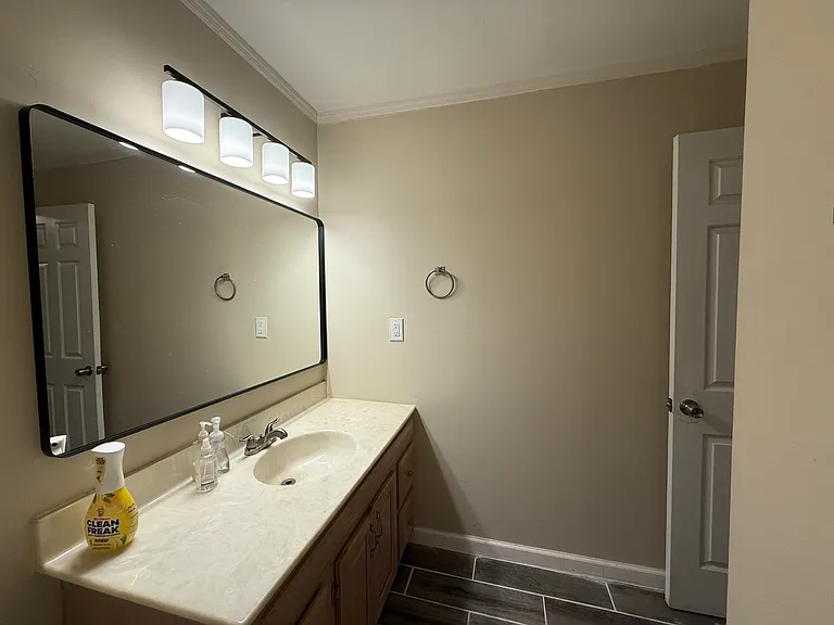 8413 Lyons Pl — Photo 17