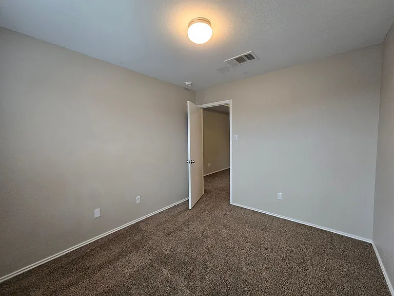5302 Lyra Dr — Photo 23