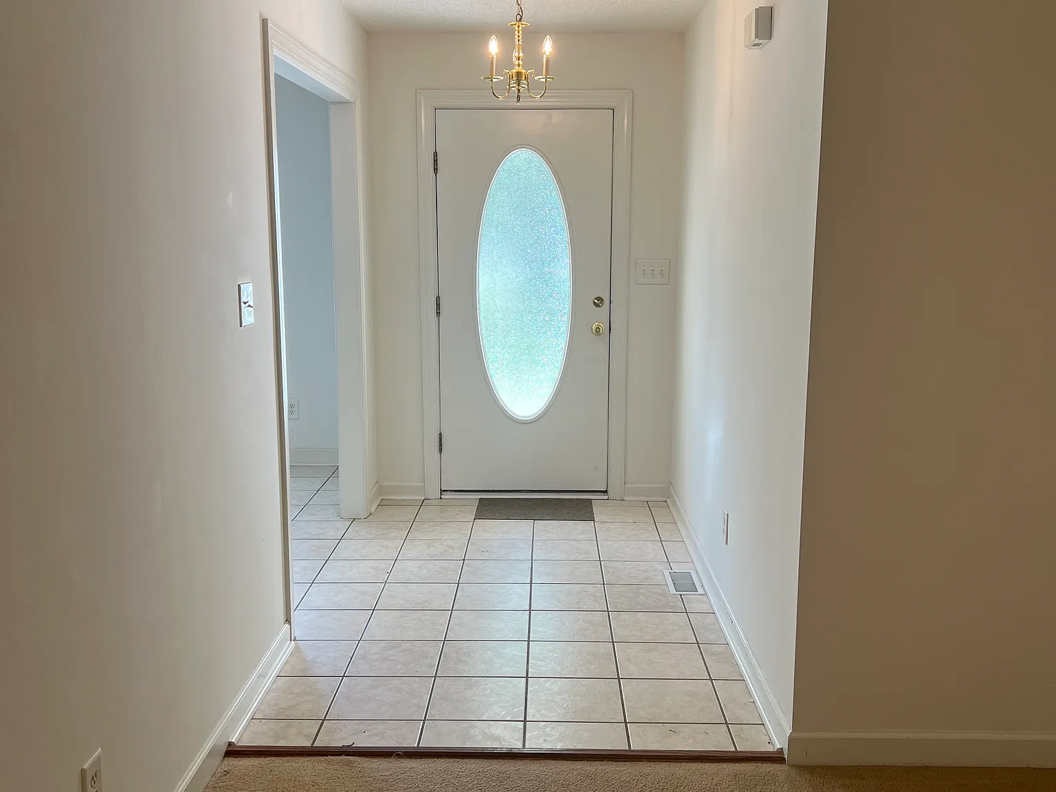 3 bed, 1370 sqft, $1,500 — Photo 4