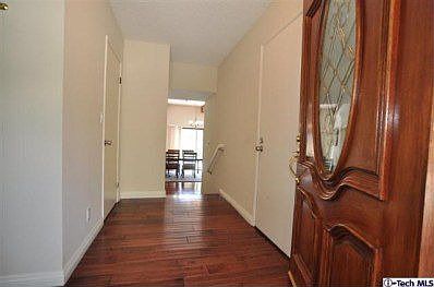 5th image of 2526 Olive Ave