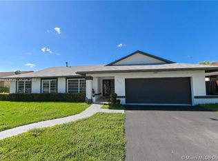 9612 SW 117th Ave, Miami, FL 33186